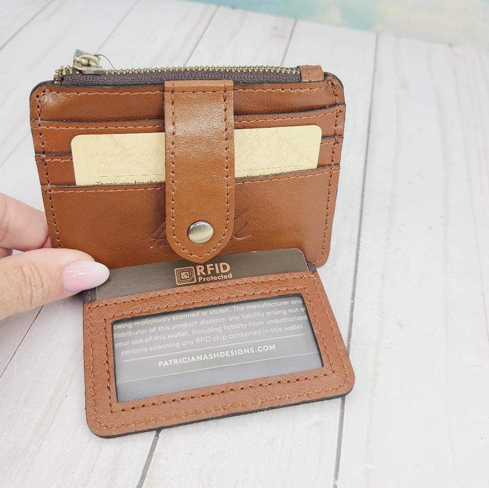 Patricia Nash Cassis RFID Card Case Veg Tan - Picture 8 of 9